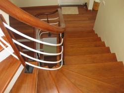 cầu thang gỗ đẹp