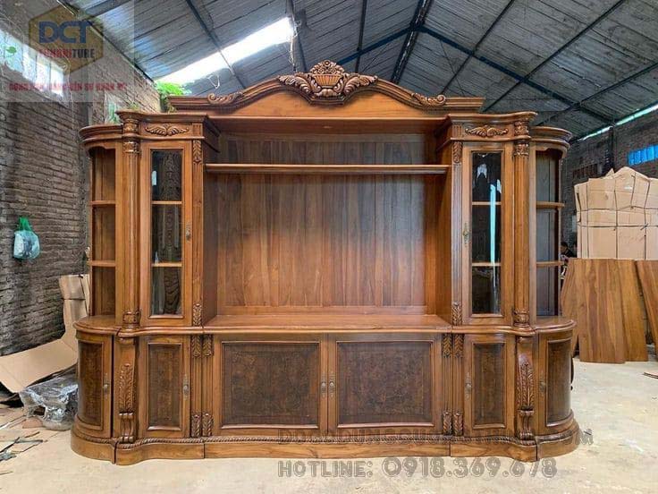 Mẫu tủ kệ tivi cổ điển TV39